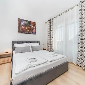hotellátogatás